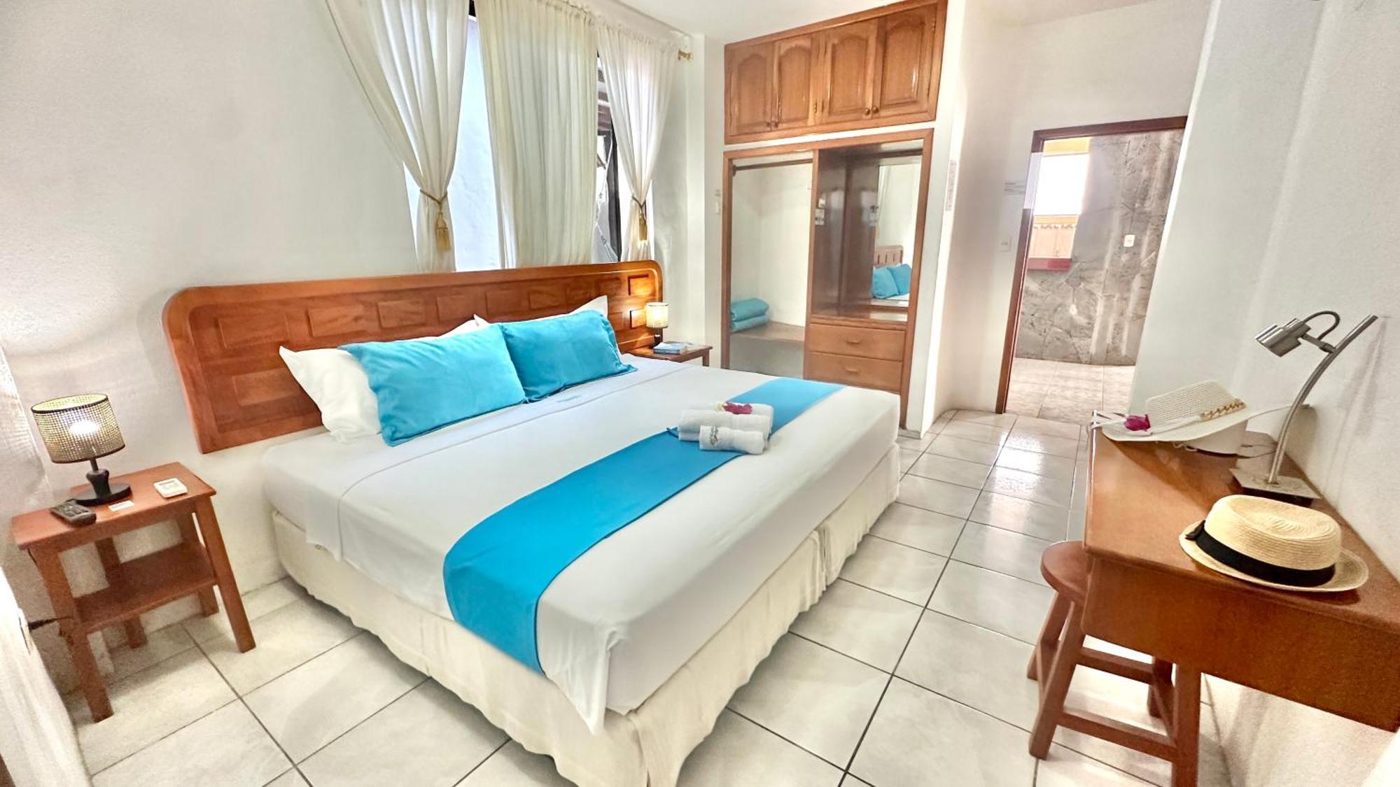 Hostal Suenos Silvestres Puerto Ayora  Bagian luar foto