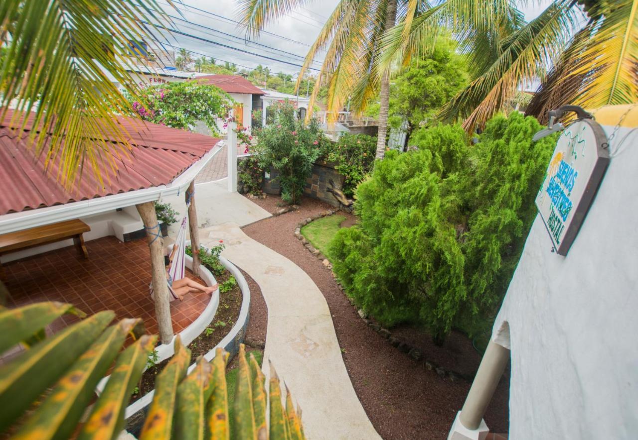 Hostal Suenos Silvestres Puerto Ayora  Bagian luar foto