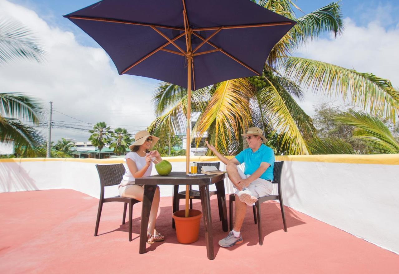 Hostal Suenos Silvestres Puerto Ayora  Bagian luar foto